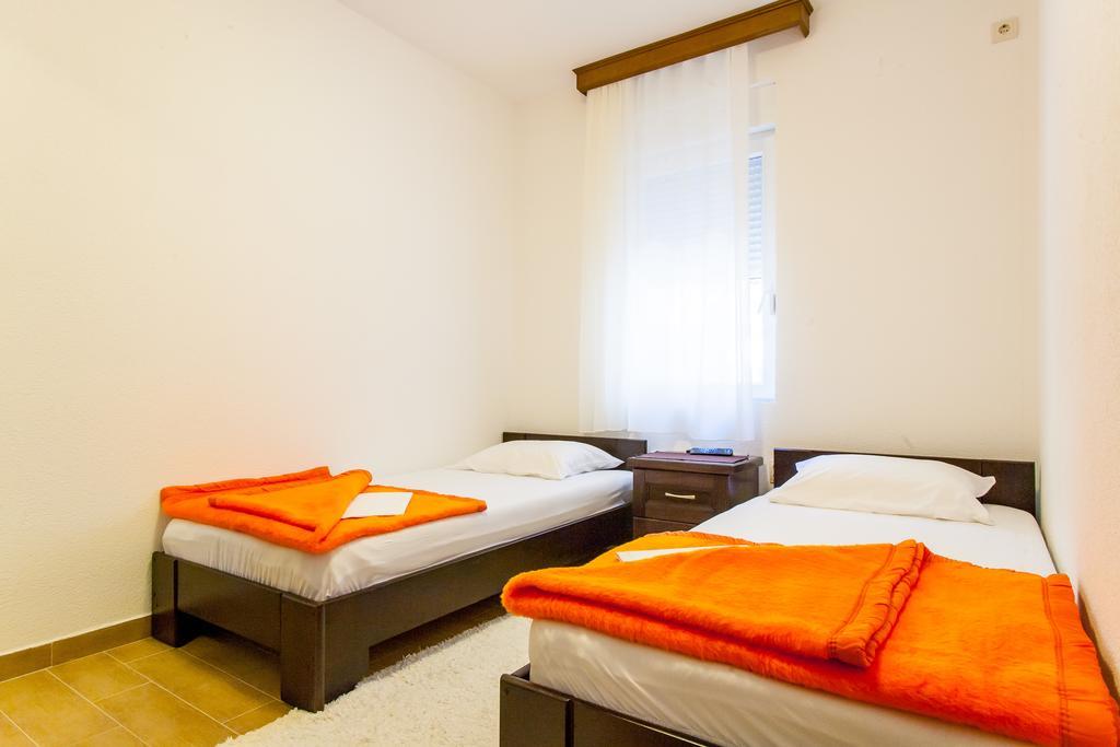 Apartments Ljubica Herceg Novi Phòng bức ảnh