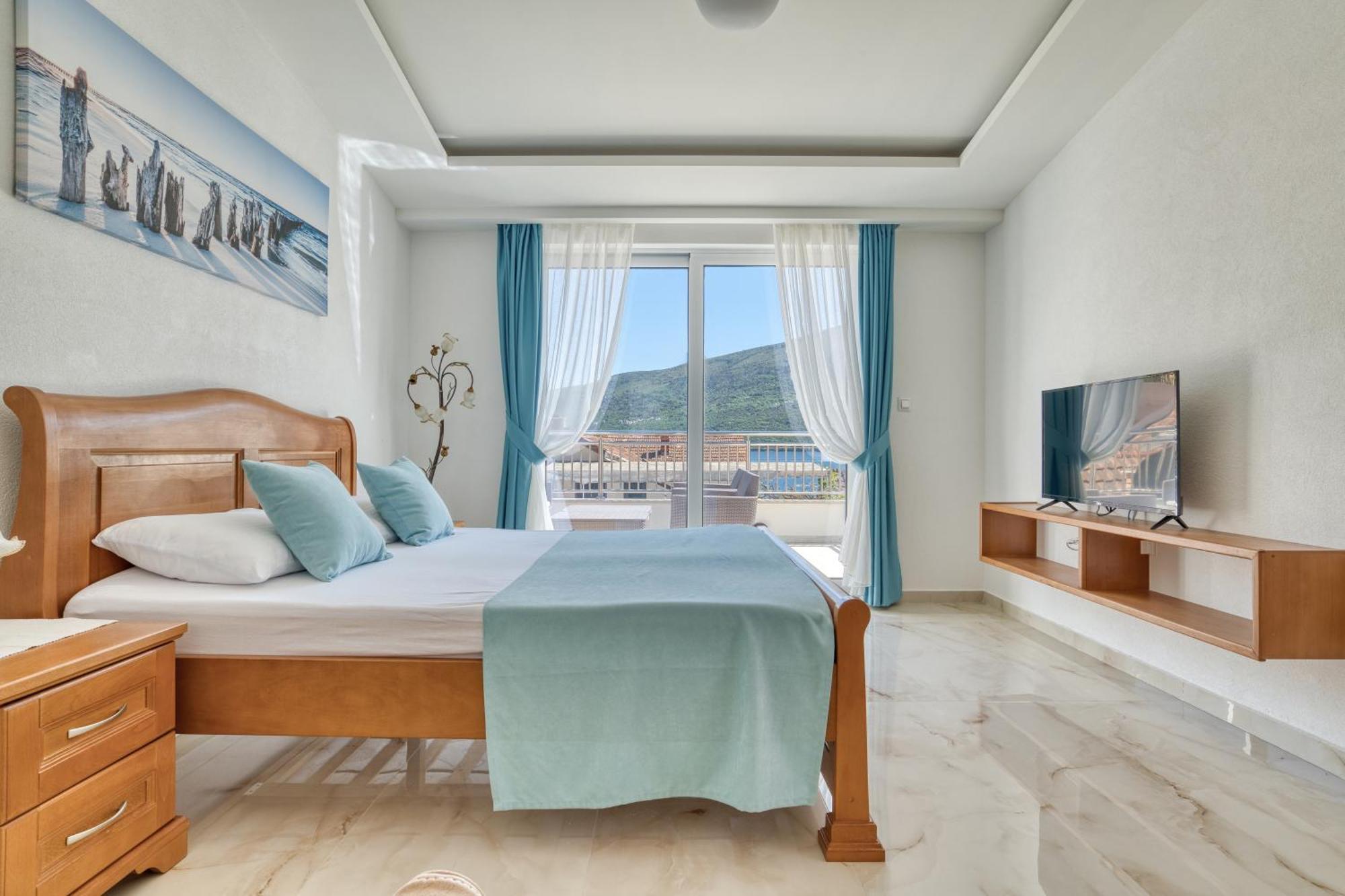 Apartments Ljubica Herceg Novi Ngoại thất bức ảnh