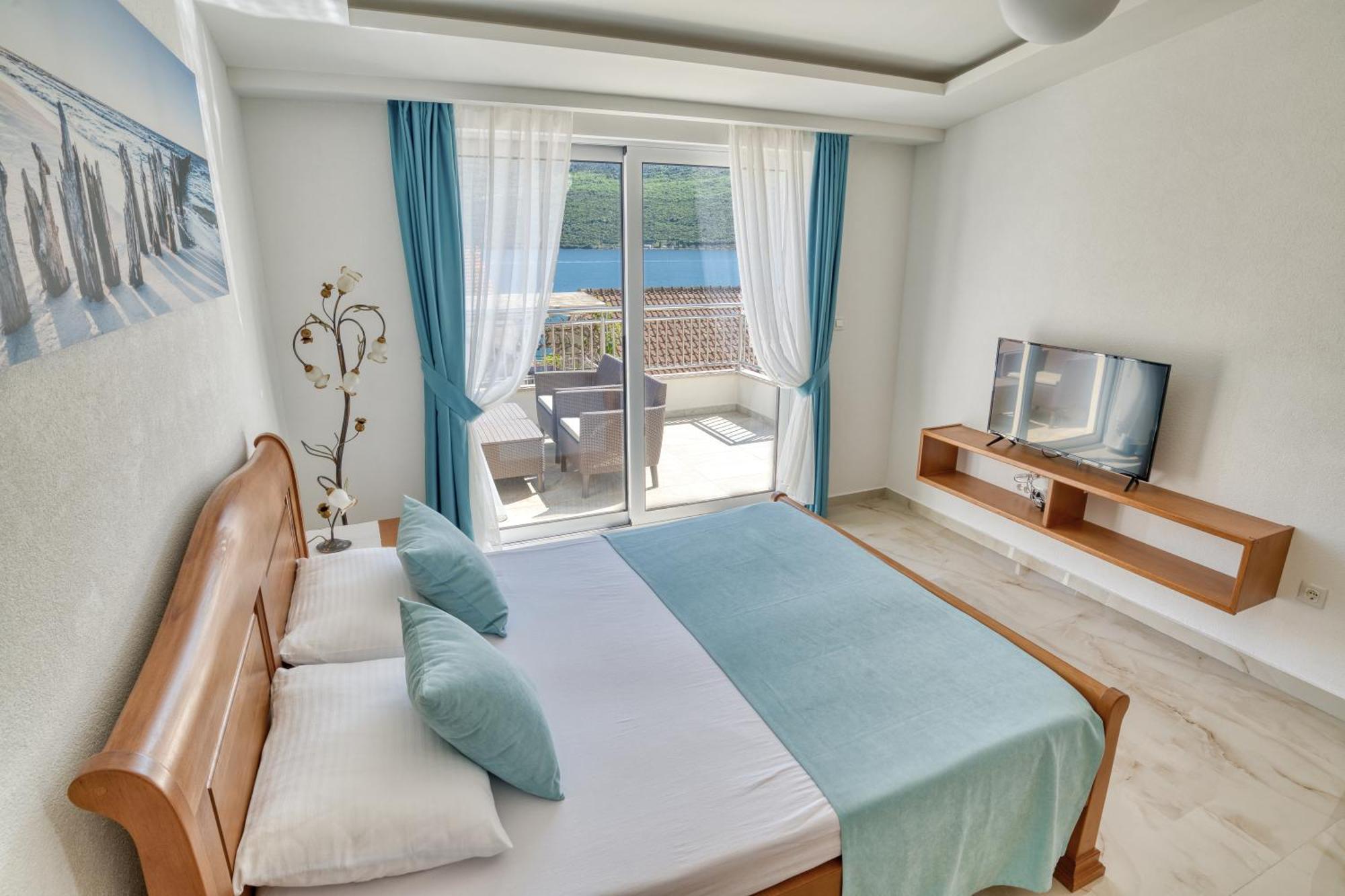 Apartments Ljubica Herceg Novi Ngoại thất bức ảnh